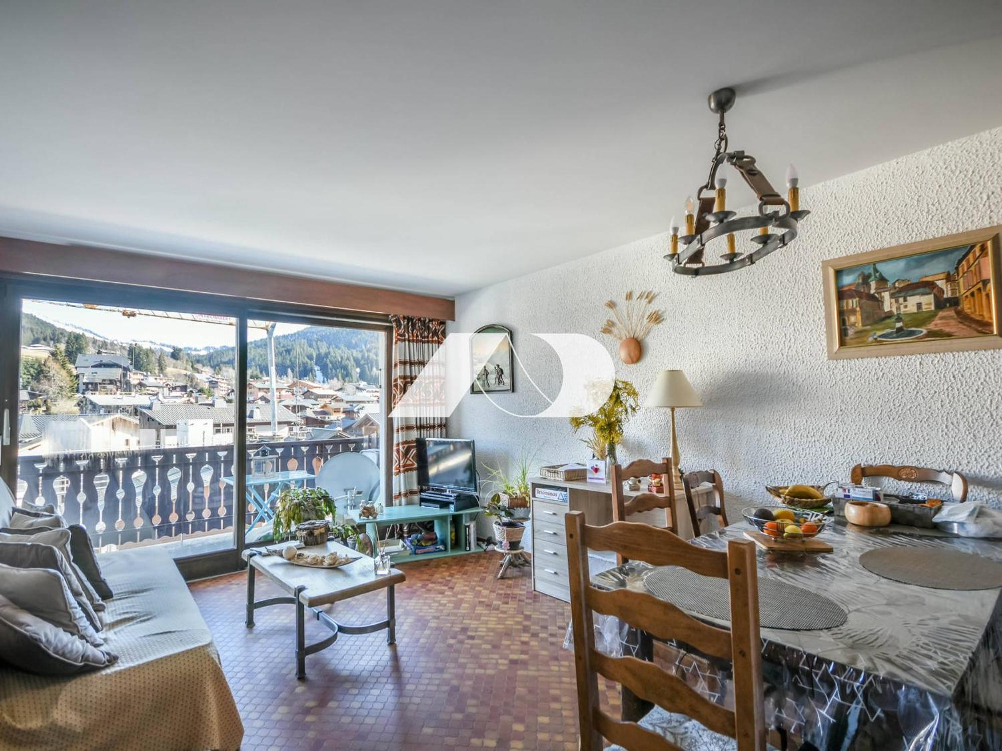 1 Chambre, Proche Centre, Parking Et Equipements Modernes - Fr-1-685-82